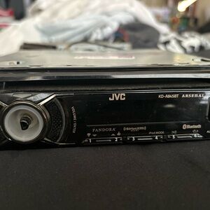JVC CD Receiver KD-A845BT Arsenal Bluetooth Pandora Sirus XM Knob Is Missing